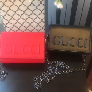 Small cross shoulder purse